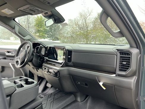 New 2026 Chevrolet Silverado 2500 LT image 29