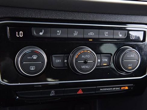 Certified 2023 Volkswagen Atlas Cross Sport SEL Premium R-Line AWD/4WD image 15