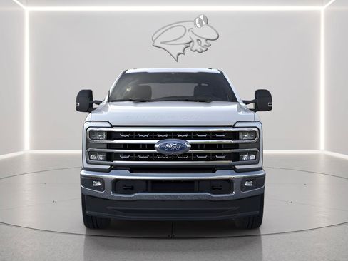 New 2026 Ford F250 Lariat w/ FX4 Off-Road Package AWD/4WD image 2
