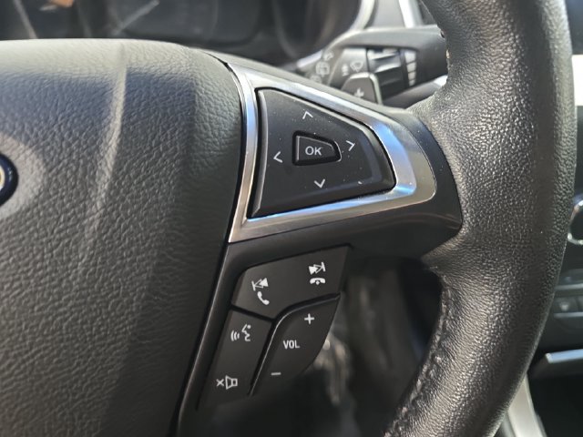 Used 2019 Ford Edge SEL w/ Equipment Group 201A AWD/4WD image 18