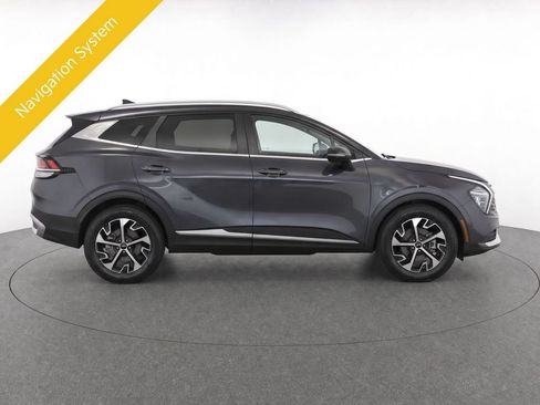 Certified 2024 Kia Sportage EX AWD/4WD image 9