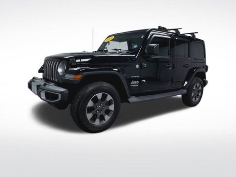 Used 2019 Jeep Wrangler Unlimited Sahara w/ Dual Top Group image 4