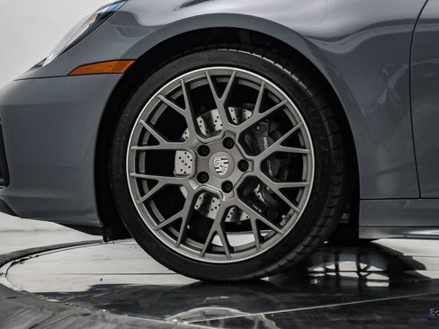 Used 2024 Porsche 911 Carrera RWD image 89