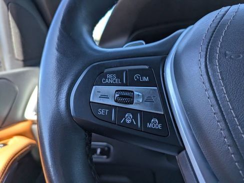 Used 2019 BMW X5 xDrive40i w/ Executive Package image 30