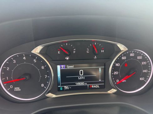 Used 2017 GMC Acadia SLE w/ Driver Alert Package I AWD/4WD image 11