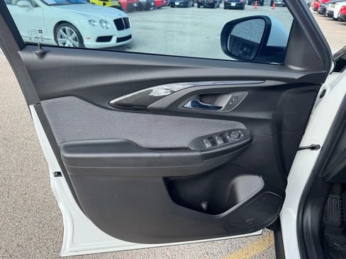 Used 2022 Chevrolet TrailBlazer LT w/ Convenience Package image 15