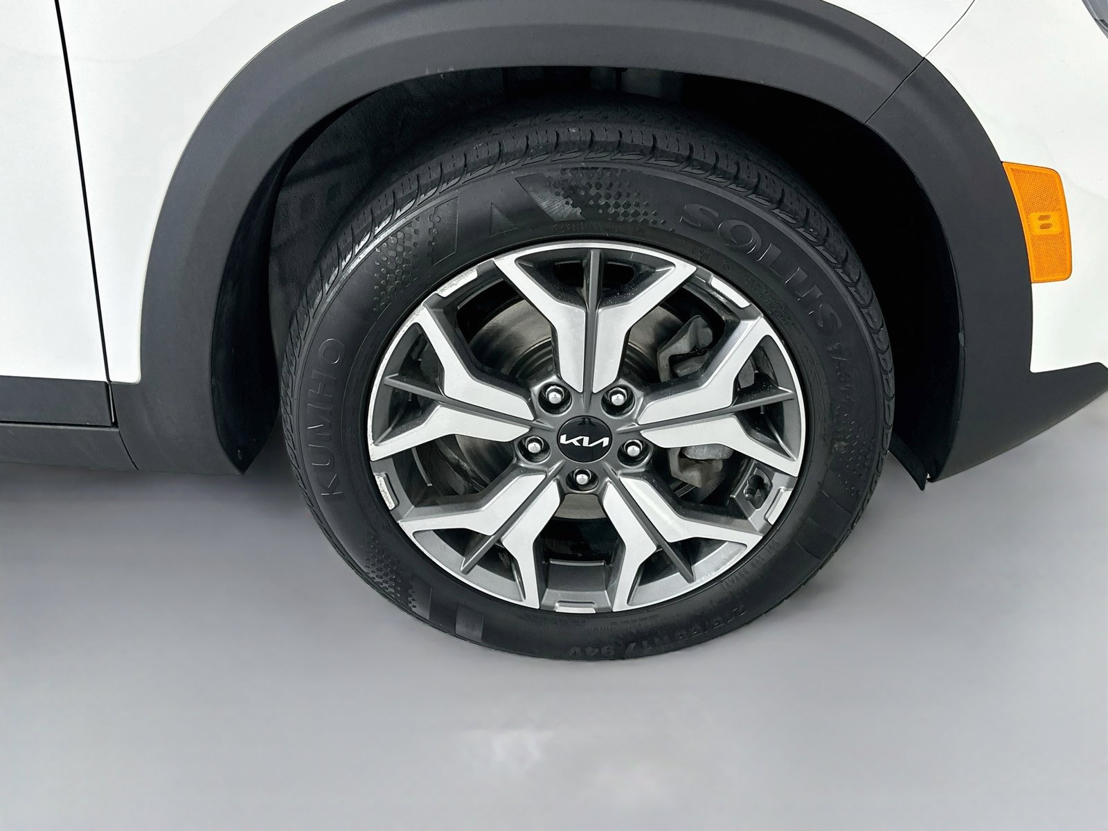 Used 2022 Kia Seltos EX AWD/4WD image 34