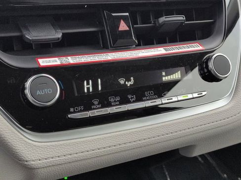 New 2026 Toyota Corolla Cross LE image 19