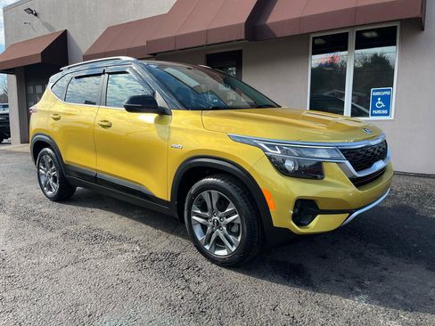 Used 2021 Kia Seltos S image 3