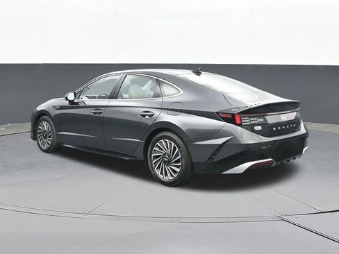 Used 2024 Hyundai Sonata Limited image 9