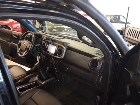 Used 2019 Toyota Tacoma TRD Pro w/ Desert Air Intake Package image 60