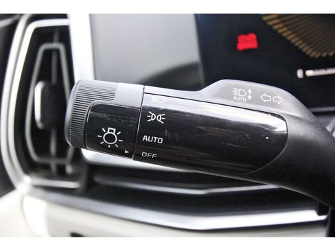 Used 2025 Kia Sorento S w/ Panoramic Sunroof Package FWD image 20