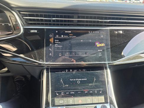 Used 2021 Audi Q7 2.0T Premium Plus w/ Executive Package image 15