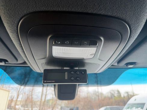 Used 2024 Mercedes-Benz Sprinter 2500 image 29