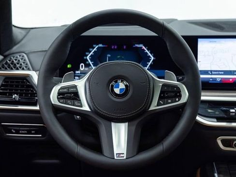 New 2026 BMW X7 xDrive40i w/ M Sport Package image 17