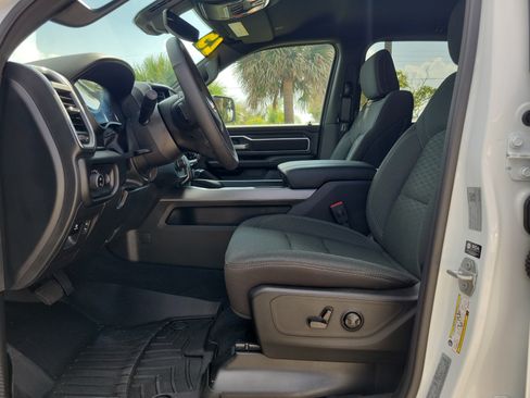 Used 2025 RAM 1500 Big Horn RWD image 11