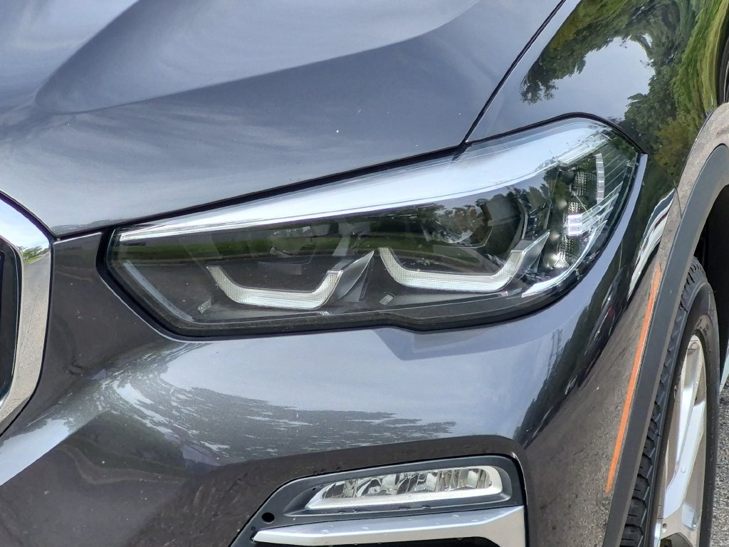 Used 2019 BMW X5 xDrive40i w/ Premium Package 2 AWD/4WD image 9