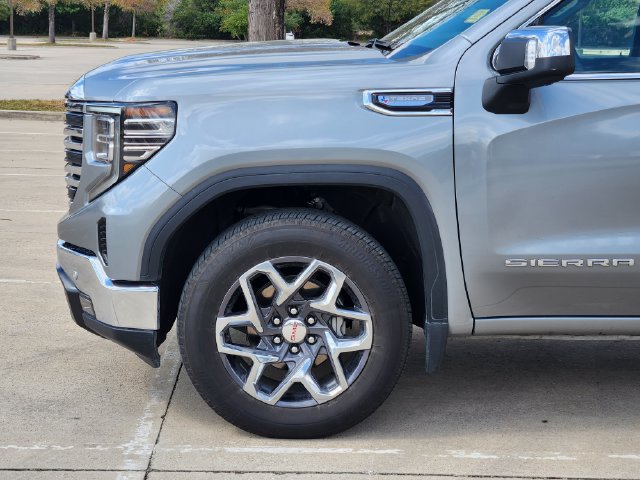 Used 2024 GMC Sierra 1500 SLT RWD image 8