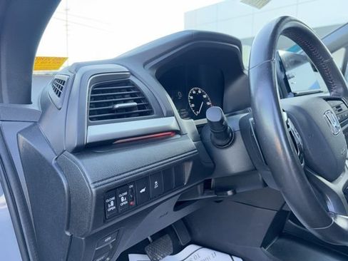 Used 2025 Honda Odyssey Sport-L image 29