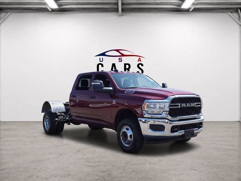 Used 2023 RAM 3500 Tradesman AWD/4WD image 8