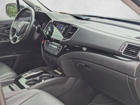 Used 2019 Honda Pilot Elite image 24