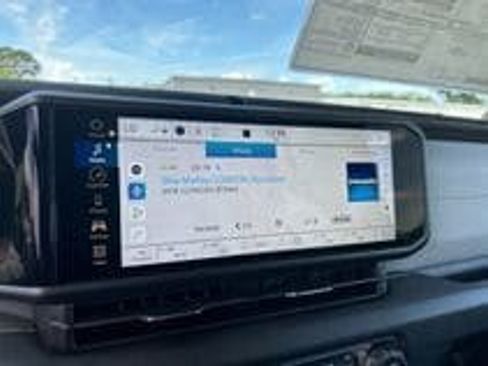 New 2024 Jeep Compass Latitude w/ Convenience Group image 30