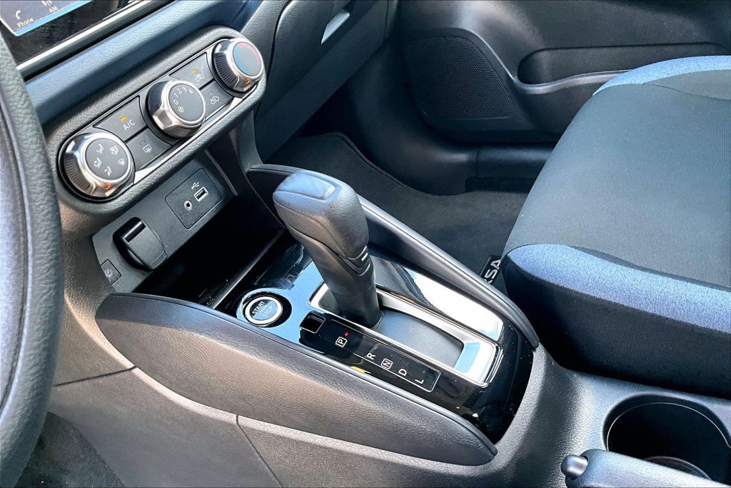 Used 2025 Nissan Versa SV w/ Trunk Package FWD image 16