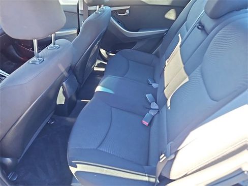 Used 2016 Hyundai Elantra Value Edition image 28