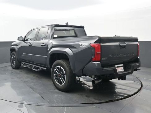 Used 2024 Toyota Tacoma TRD Sport RWD image 3