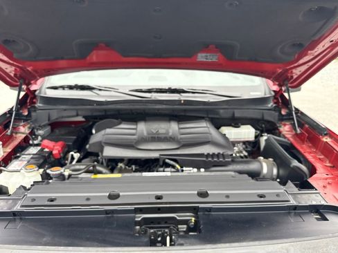 Used 2023 Nissan Titan PRO-4X w/ Pro-4x Convenience Package AWD/4WD image 38