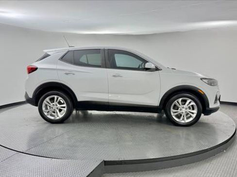 Used 2023 Buick Encore GX Preferred FWD image 9