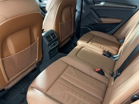 Used 2023 Audi Q5 2.0T Premium Plus w/ Premium Plus Package image 11