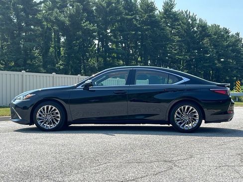 Used 2024 Lexus ES 350 w/ Accessory Package (Z1) FWD image 4