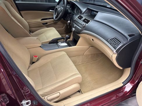 Used 2012 Honda Accord LX image 29