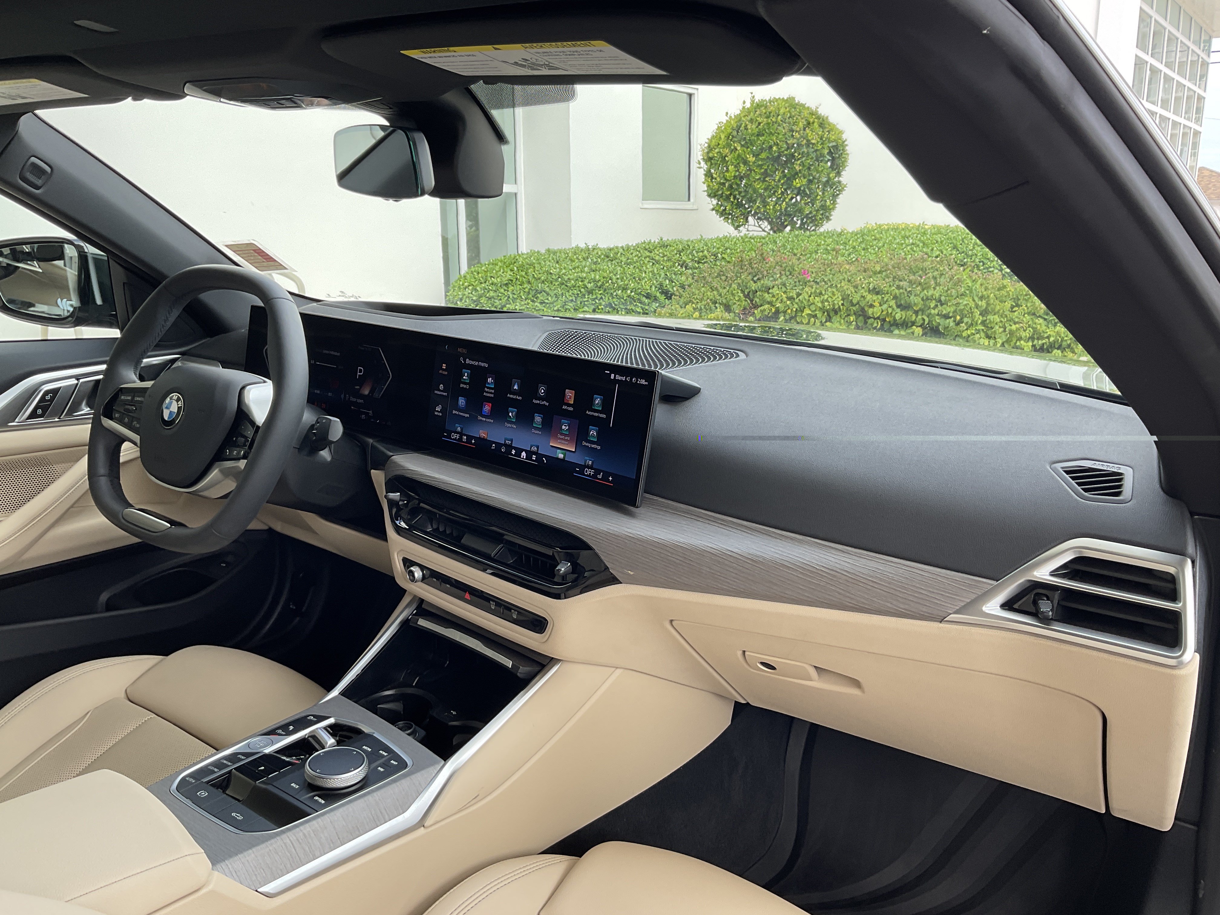 Certified 2025 BMW 430i xDrive Convertible w/ Premium Package AWD/4WD image 25