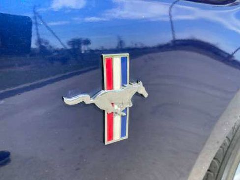 Used 2010 Ford Mustang Coupe RWD image 78
