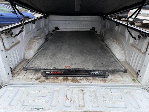 Used 2017 Ford F150 XL w/ Equipment Group 101A Mid image 9