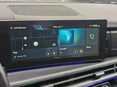 Used 2024 Hyundai Santa Fe Limited image 21