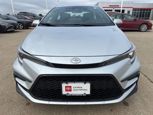 Certified 2025 Toyota Corolla SE image 6