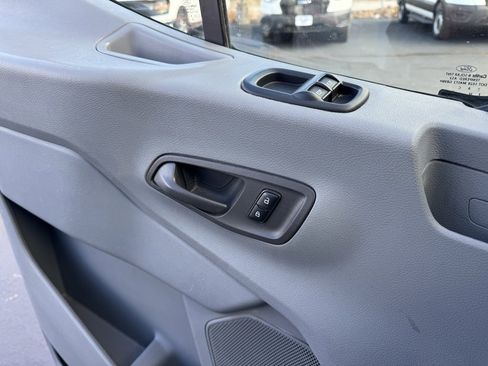 Used 2018 Ford Transit 150 148 Low Roof image 3