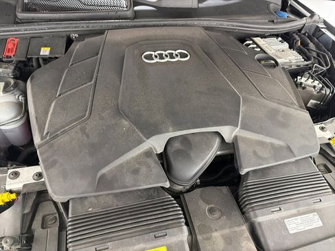 Used 2020 Audi Q7 3.0T Prestige w/ Prestige Package image 14