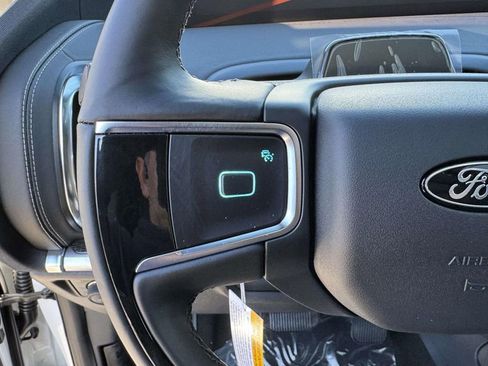 New 2025 Ford Expedition Max Platinum w/ Stealth Performance Package image 9