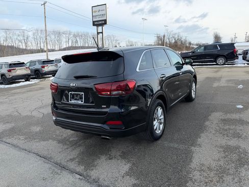 Used 2020 Kia Sorento LX image 5