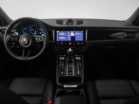 Used 2025 Porsche Macan image 23