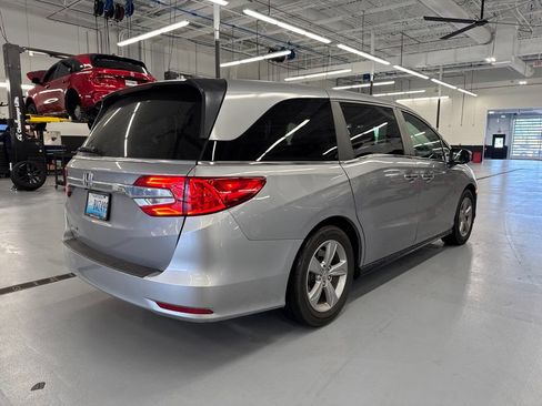 Used 2020 Honda Odyssey EX-L image 3