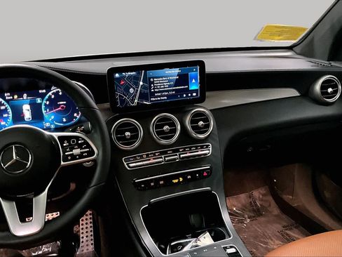 Certified 2022 Mercedes-Benz GLC 300 4MATIC Coupe image 7