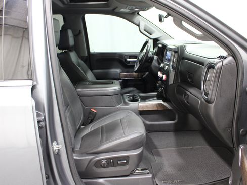 Used 2021 GMC Sierra 1500 Denali w/ Denali Ultimate Package AWD/4WD image 24