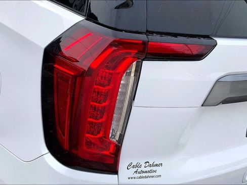 Used 2024 GMC Yukon XL AT4 w/ AT4 Premium Package image 28