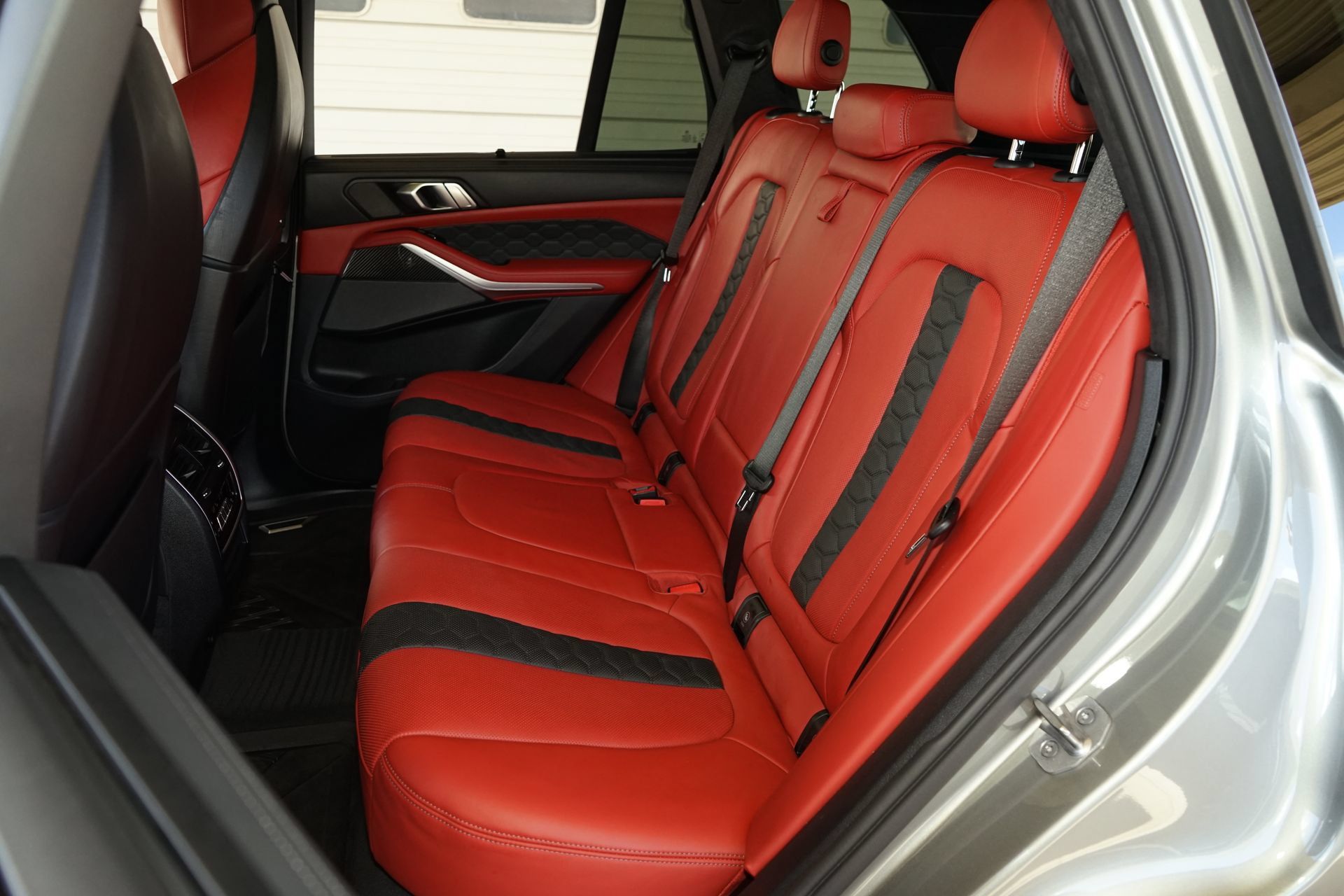 Used 2022 BMW X5 M w/ Executive Package AWD/4WD image 22