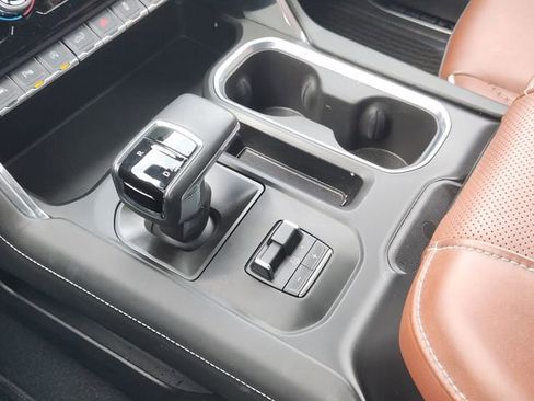 Used 2024 GMC Sierra 1500 Denali Ultimate image 18